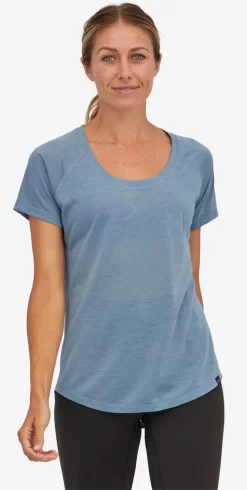 T-Shirt Patagonia Women Cap Cool Trail Shirt Light Plume Grey -Patagonië Outdoor Sportkleding 3 2450120plume20grey202