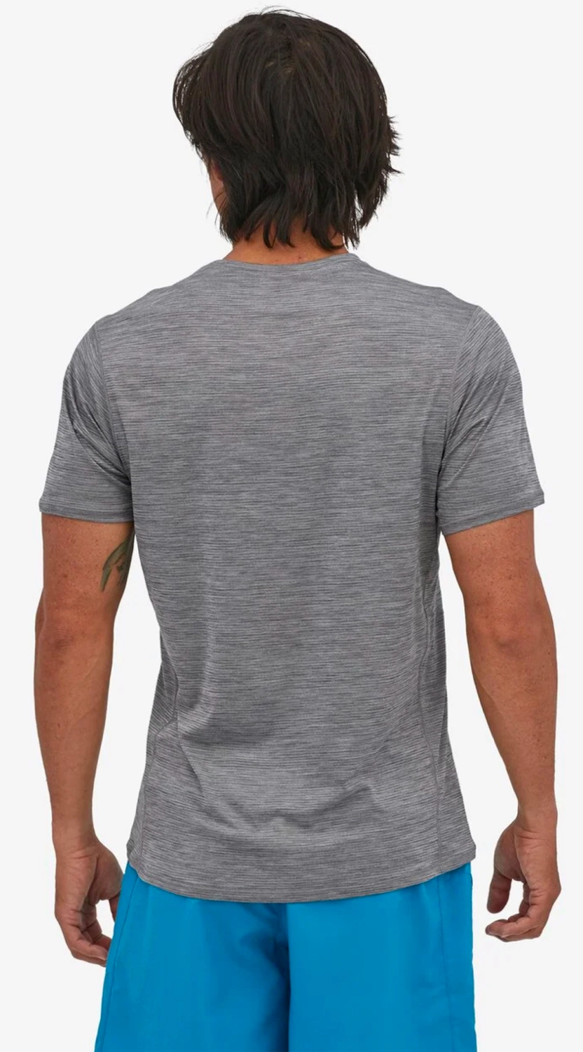 T-Shirt Patagonia Men Cap Cool Lightweight Shirt Light Plume Grey Steam Blue X Dye 5 T-Shirt Patagonia Men Cap Cool Lightweight Shirt Light Plume Grey Steam Blue X Dye - Afbeelding 3